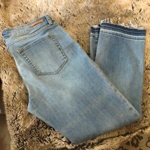 Caslon straight Jean